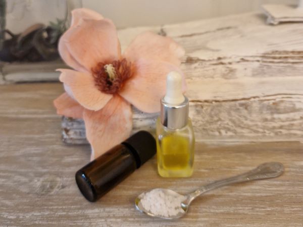 Oil Based Cosmetics Thickness
