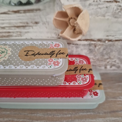 handmade lip balm tin box