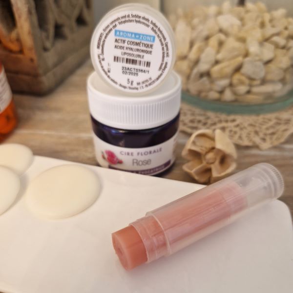 DIY lip balm hyaluronic acid