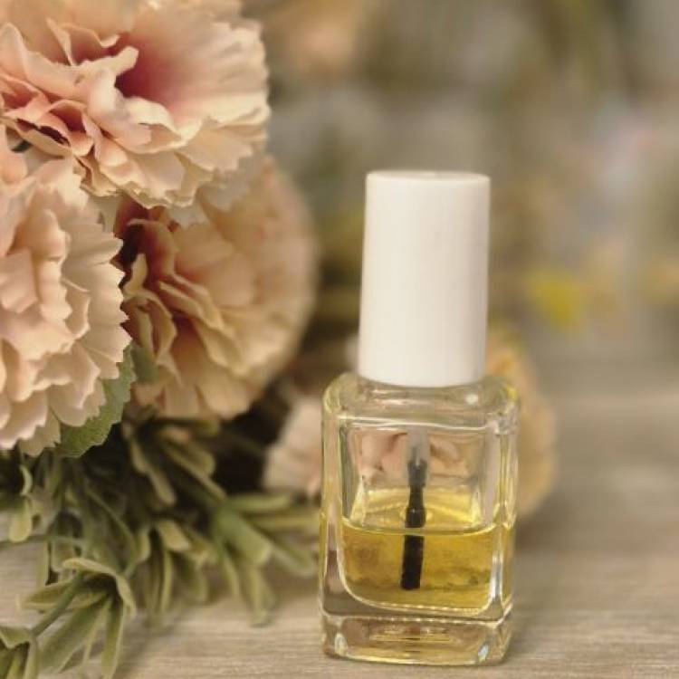 DIY Nail Oil Recipe – Simple & Effective