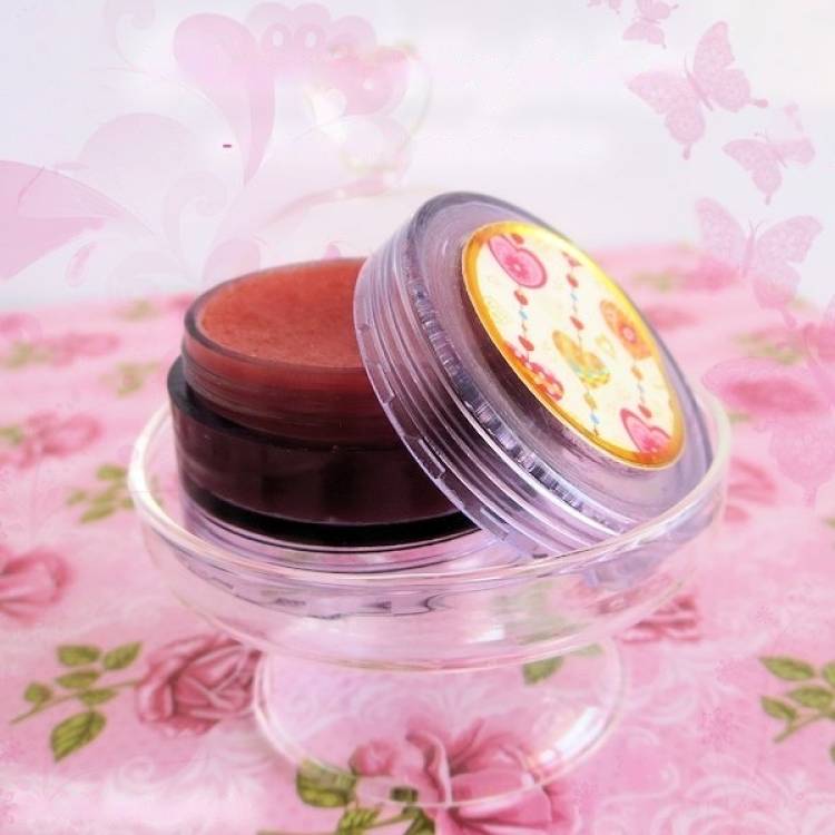DIY lip balm with rose wax